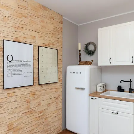 Stella أوسترون